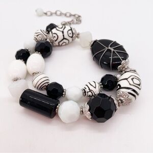 Premier Designs Black White Chunky Beaded Statement Art to Wear Funky Necklace